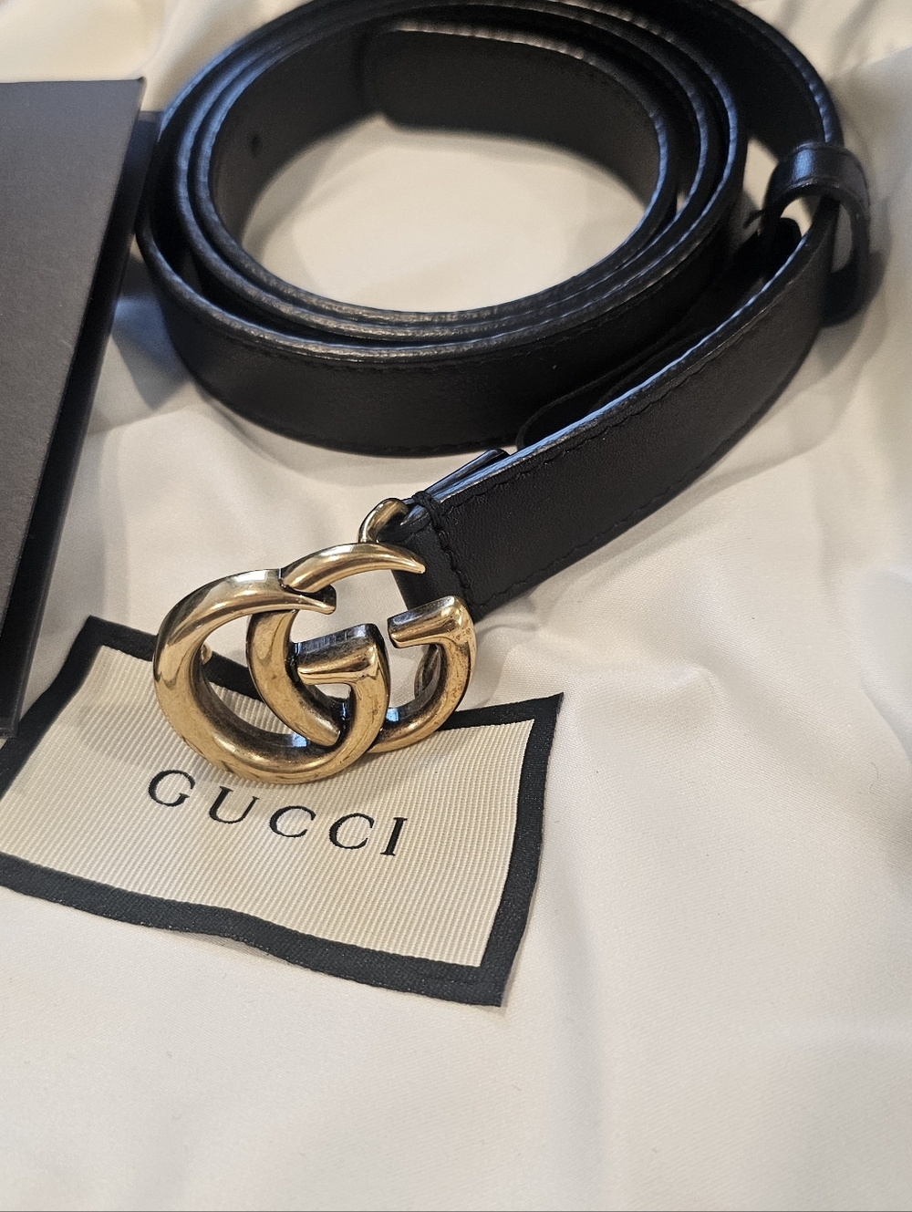 Gucci Marmot Black Leather Belt with Gold Double G Buckle - Picture 7 of 8